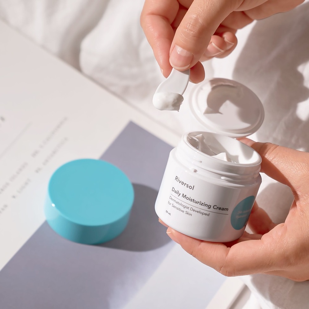 RIVERSOL Daily Moisturizing Cream - Picture 7 of 8